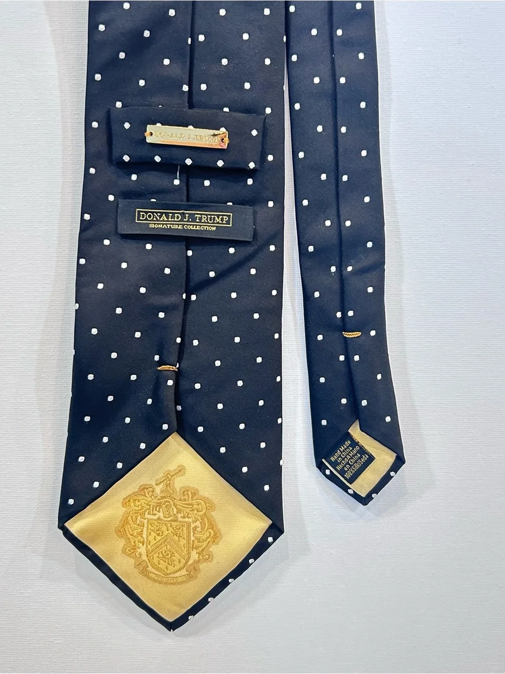 Donald J. Trump Signature Collection Men’s Polka Dot Necktie